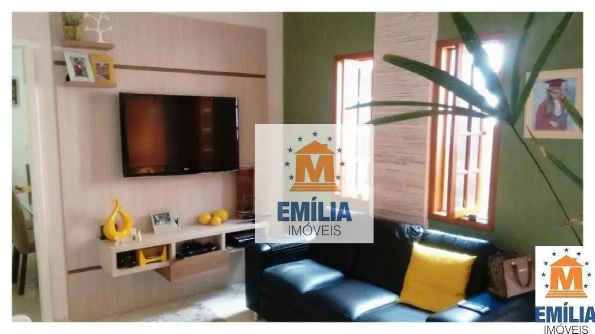 Foto 1 de Casa com 2 quartos à venda, 125m2 em Jardim Primavera, Jacarei - SP