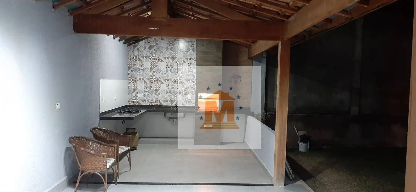 Sobrado com 4 quartos à venda, 250m2 em Jardim Altos de Santana I, Jacarei - SP - imagem 8 Foto 8 de Sobrado com 4 quartos à venda, 250m2 em Jardim Altos de Santana I, Jacarei - SP