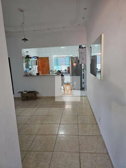 Casa com 4 quartos à venda, 238m2 em Jacarei - SP - imagem 1 Foto 1 de Casa com 4 quartos à venda, 238m2 em Jacarei - SP