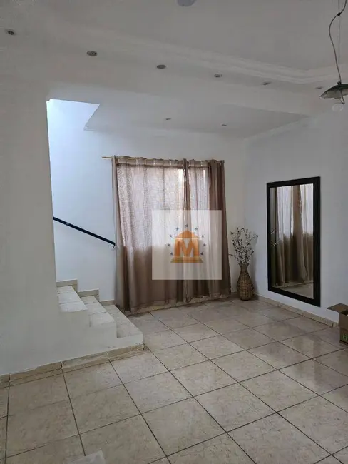 Casa com 4 quartos à venda, 238m2 em Jacarei - SP - imagem 5 Foto 5 de Casa com 4 quartos à venda, 238m2 em Jacarei - SP