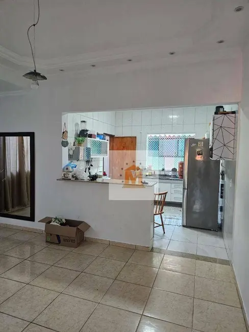 Casa com 4 quartos à venda, 238m2 em Jacarei - SP - imagem 2 Foto 2 de Casa com 4 quartos à venda, 238m2 em Jacarei - SP