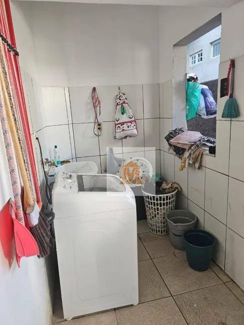 Sobrado com 3 quartos à venda, 174m2 em Jardim Maria Amélia, Jacarei - SP - imagem 9 Foto 9 de Sobrado com 3 quartos à venda, 174m2 em Jardim Maria Amélia, Jacarei - SP