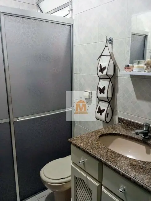 Foto 9 de Casa com 2 quartos à venda em Sao Jose Dos Campos - SP