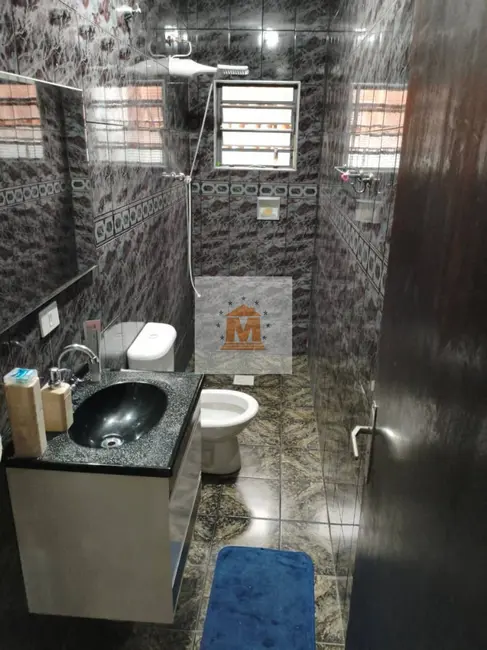 Casa com 3 quartos à venda, 156m2 em Jardim Paraíso, Jacarei - SP - imagem 8 Foto 8 de Casa com 3 quartos à venda, 156m2 em Jardim Paraíso, Jacarei - SP