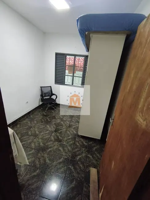 Casa com 3 quartos à venda, 156m2 em Jardim Paraíso, Jacarei - SP - imagem 7 Foto 7 de Casa com 3 quartos à venda, 156m2 em Jardim Paraíso, Jacarei - SP