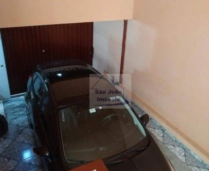 Casa com 2 quartos à venda, 250m2 em Vila Santa Edwirges, Sao Joao Da Boa Vista - SP - imagem 6 Foto 6 de Casa com 2 quartos à venda, 250m2 em Vila Santa Edwirges, Sao Joao Da Boa Vista - SP