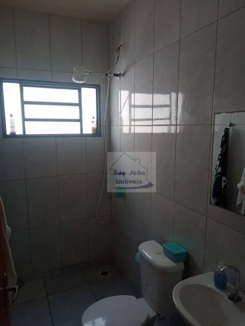 Casa com 2 quartos à venda, 240m2 em Jardim das Rosas, Sao Joao Da Boa Vista - SP - imagem 4 Foto 4 de Casa com 2 quartos à venda, 240m2 em Jardim das Rosas, Sao Joao Da Boa Vista - SP