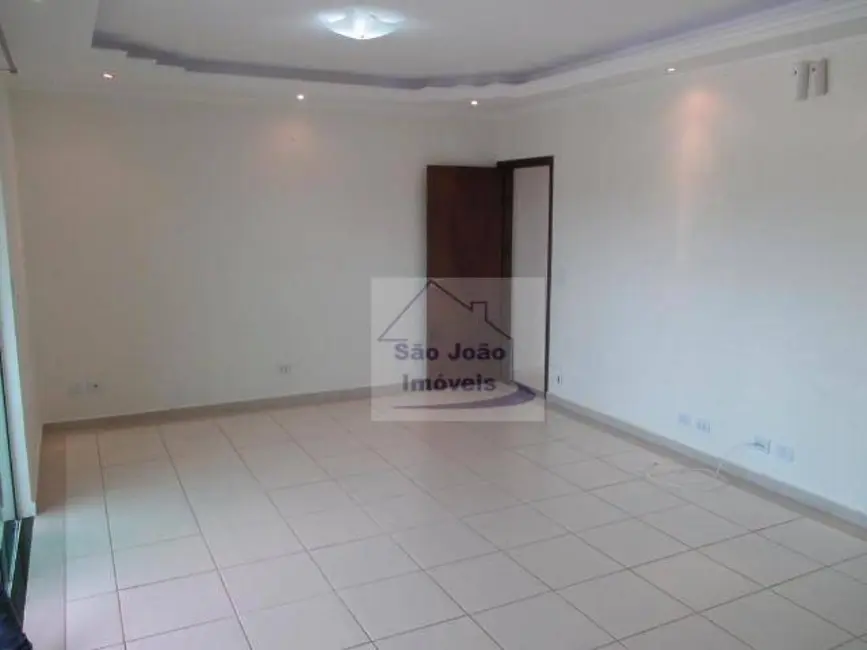 Casa com 3 quartos à venda, 250m2 em Vila Conceição, Sao Joao Da Boa Vista - SP - imagem 7 Foto 7 de Casa com 3 quartos à venda, 250m2 em Vila Conceição, Sao Joao Da Boa Vista - SP