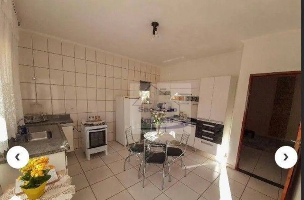 Casa com 3 quartos à venda, 287m2 em Vila Valentin, Sao Joao Da Boa Vista - SP - imagem 5 Foto 5 de Casa com 3 quartos à venda, 287m2 em Vila Valentin, Sao Joao Da Boa Vista - SP