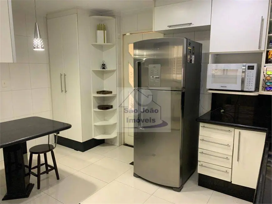 Foto 2 de Apartamento com 3 quartos à venda, 140m2 em República, São Paulo - SP