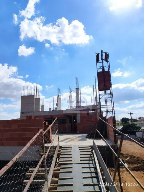 Foto 8 de Apartamento com 3 quartos à venda, 183m2 em Recanto do Lago, Sao Joao Da Boa Vista - SP