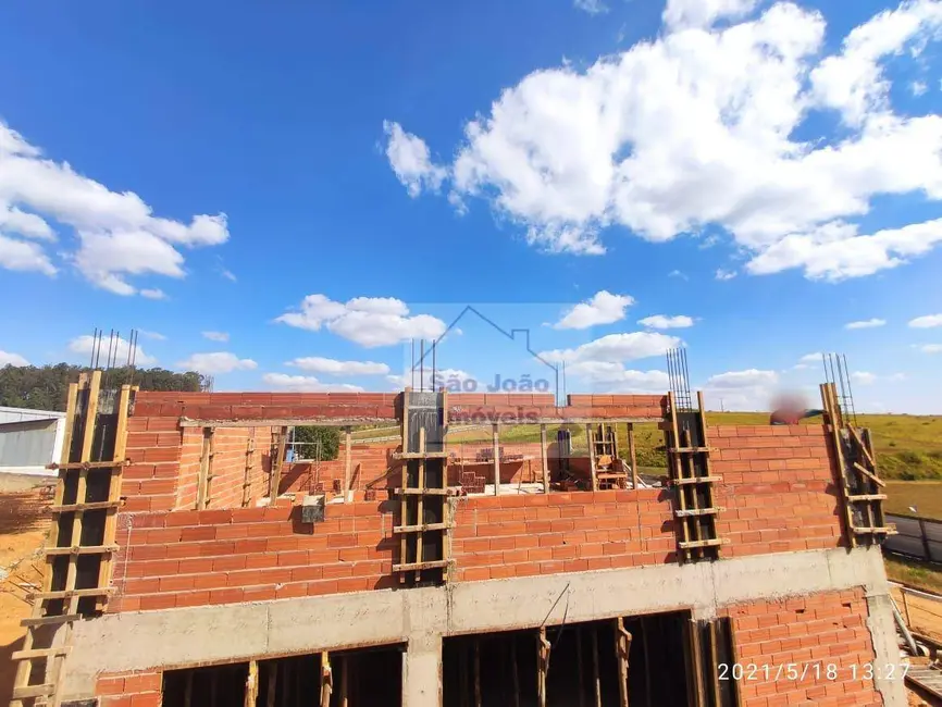 Foto 5 de Apartamento com 3 quartos à venda, 183m2 em Recanto do Lago, Sao Joao Da Boa Vista - SP