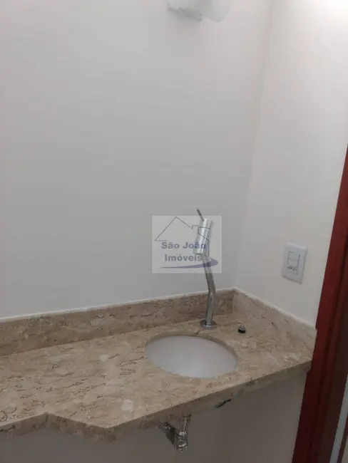 Foto 3 de Sobrado com 3 quartos à venda, 125m2 em Jardim dos Eucaliptos, Sao Joao Da Boa Vista - SP