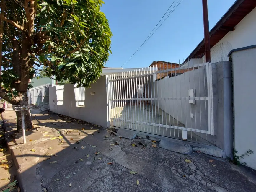 Foto 1 de Casa com 3 quartos à venda, 208m2 em Jardim Santo André, Sao Joao Da Boa Vista - SP