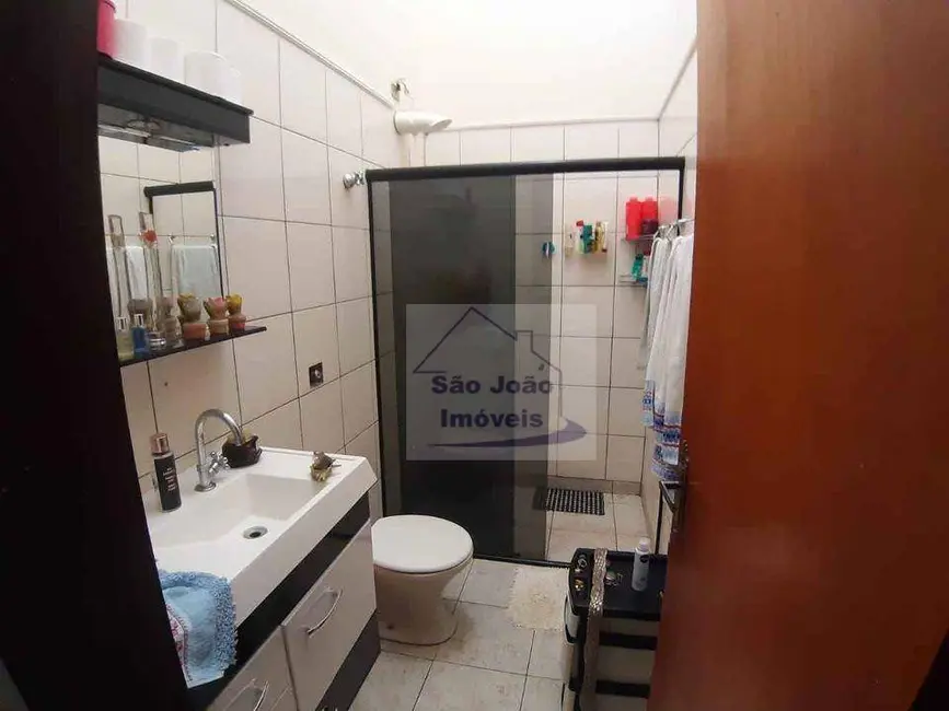 Foto 9 de Casa com 3 quartos à venda, 145m2 em Jardim Recanto dos Pássaros, Sao Joao Da Boa Vista - SP