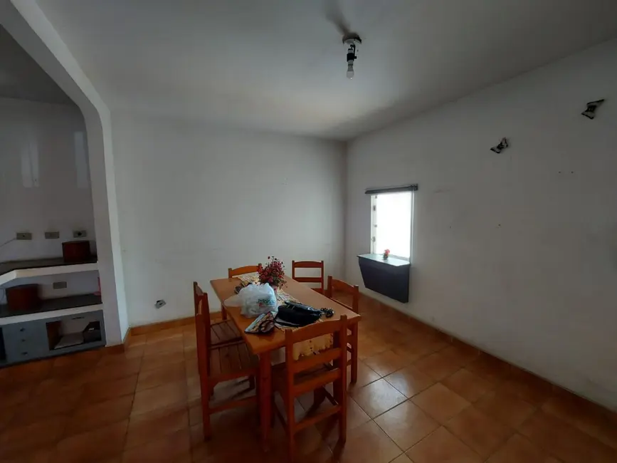 Foto 8 de Sobrado com 4 quartos à venda, 200m2 em São Lázaro, Sao Joao Da Boa Vista - SP