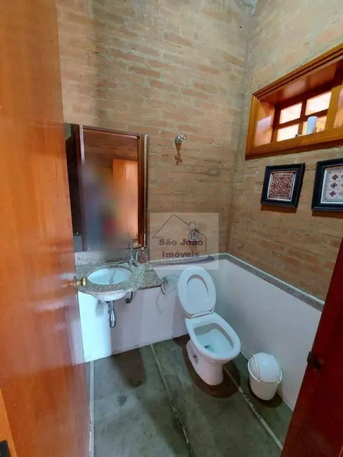 Foto 4 de Casa com 2 quartos à venda, 319m2 em Jardim Priscila, Sao Joao Da Boa Vista - SP