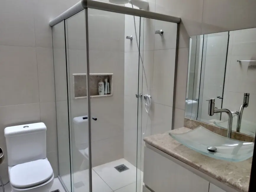 Foto 8 de Casa com 3 quartos à venda, 250m2 em Vila Brasil, Sao Joao Da Boa Vista - SP