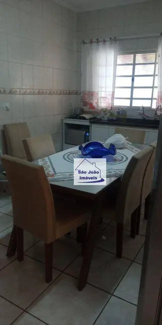 Casa com 2 quartos à venda, 165m2 em Jardim Almeida, Sao Joao Da Boa Vista - SP - imagem 7 Foto 7 de Casa com 2 quartos à venda, 165m2 em Jardim Almeida, Sao Joao Da Boa Vista - SP