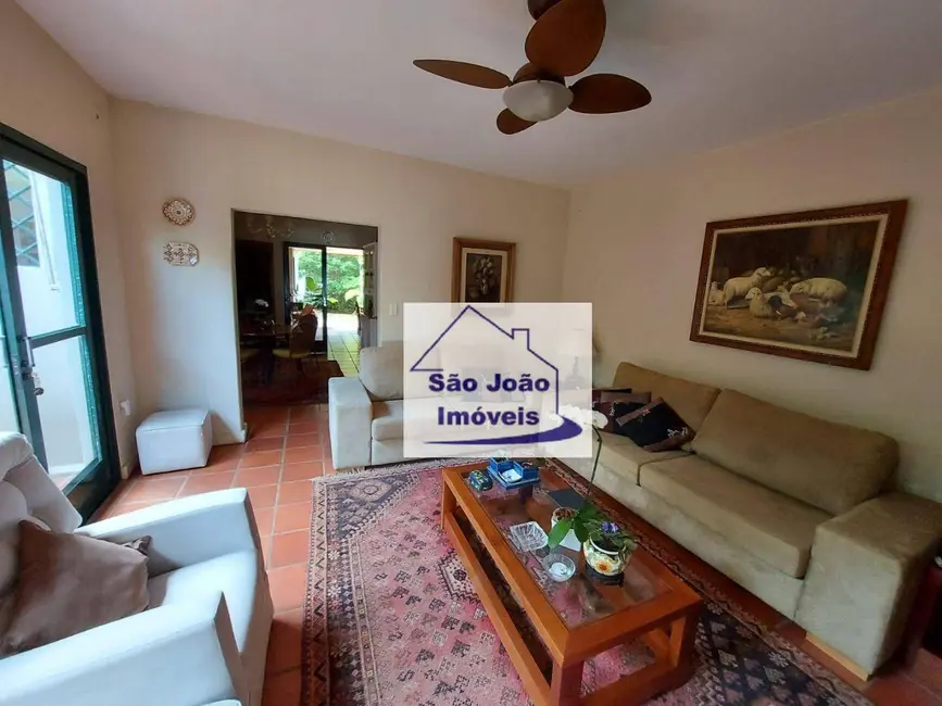 Foto 3 de Casa com 4 quartos à venda, 300m2 em Jardim Satélite, Sao Joao Da Boa Vista - SP