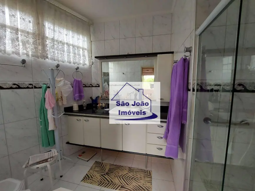Foto 4 de Apartamento com 3 quartos à venda, 183m2 em Parque Colina da Mantiqueira, Sao Joao Da Boa Vista - SP