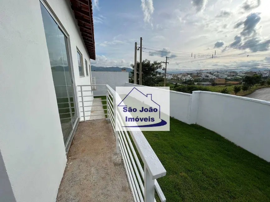 Casa com 3 quartos à venda, 300m2 em Jardim Monte Verde, Sao Joao Da Boa Vista - SP - imagem 3 Foto 3 de Casa com 3 quartos à venda, 300m2 em Jardim Monte Verde, Sao Joao Da Boa Vista - SP