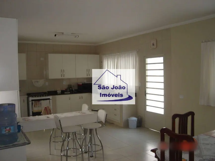 Foto 8 de Casa com 4 quartos à venda, 600m2 em Jardim Priscila, Sao Joao Da Boa Vista - SP