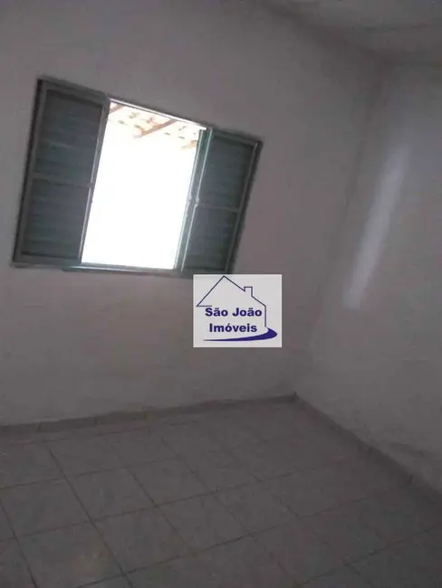 Casa com 2 quartos à venda, 180m2 em Jardim Amoreiras, Sao Joao Da Boa Vista - SP - imagem 3 Foto 3 de Casa com 2 quartos à venda, 180m2 em Jardim Amoreiras, Sao Joao Da Boa Vista - SP