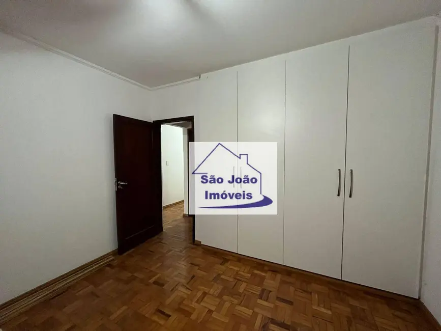 Casa com 3 quartos à venda, 300m2 em Jardim Santo André, Sao Joao Da Boa Vista - SP - imagem 9 Foto 9 de Casa com 3 quartos à venda, 300m2 em Jardim Santo André, Sao Joao Da Boa Vista - SP