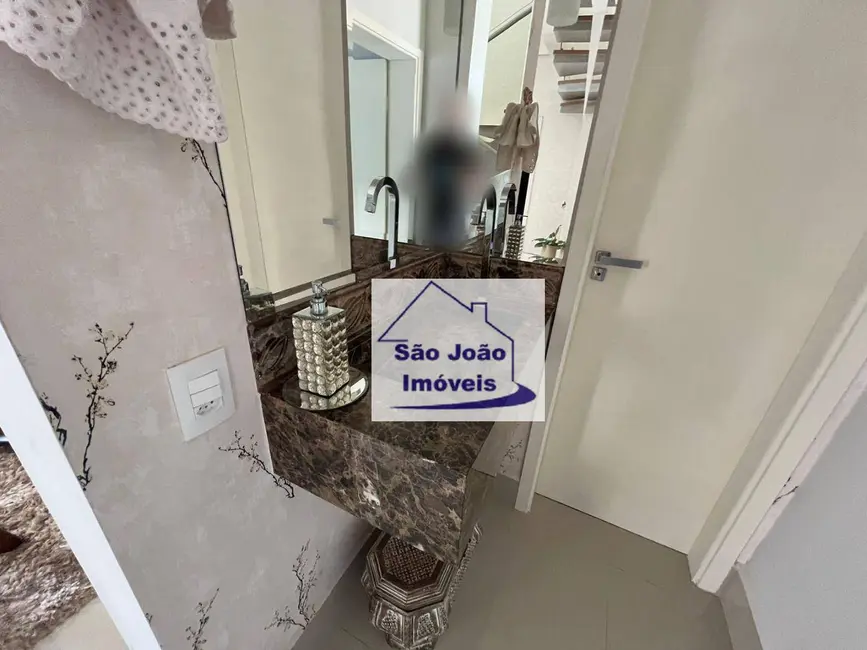 Casa com 3 quartos à venda, 450m2 em Jardim Recanto do Bosque, Sao Joao Da Boa Vista - SP - imagem 8 Foto 8 de Casa com 3 quartos à venda, 450m2 em Jardim Recanto do Bosque, Sao Joao Da Boa Vista - SP