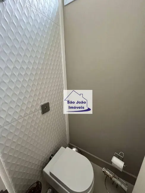 Casa com 3 quartos à venda, 450m2 em Jardim Recanto do Bosque, Sao Joao Da Boa Vista - SP - imagem 9 Foto 9 de Casa com 3 quartos à venda, 450m2 em Jardim Recanto do Bosque, Sao Joao Da Boa Vista - SP