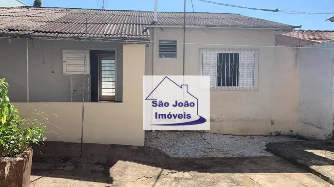 Casa com 3 quartos à venda, 200m2 em Jardim Primeiro de Maio, Sao Joao Da Boa Vista - SP - imagem 5 Foto 5 de Casa com 3 quartos à venda, 200m2 em Jardim Primeiro de Maio, Sao Joao Da Boa Vista - SP