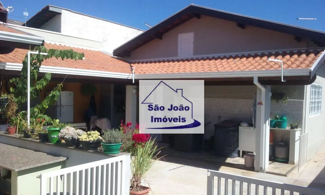 Foto 2 de Casa com 4 quartos à venda, 339m2 em Vila Fleming, Sao Joao Da Boa Vista - SP