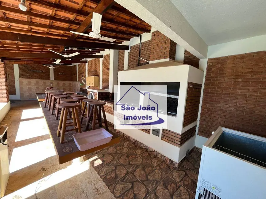 Chácara com 3 quartos à venda, 2000m2 em Aguas Da Prata - SP - imagem 9 Foto 9 de Chácara com 3 quartos à venda, 2000m2 em Aguas Da Prata - SP