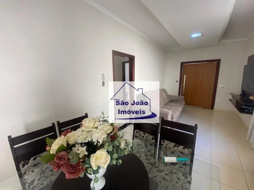 Casa com 3 quartos à venda, 196m2 em Vila Trafani, Sao Joao Da Boa Vista - SP - imagem 2 Foto 2 de Casa com 3 quartos à venda, 196m2 em Vila Trafani, Sao Joao Da Boa Vista - SP