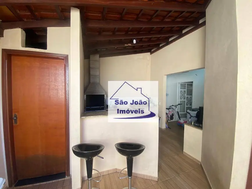 Casa com 3 quartos à venda, 196m2 em Vila Trafani, Sao Joao Da Boa Vista - SP - imagem 8 Foto 8 de Casa com 3 quartos à venda, 196m2 em Vila Trafani, Sao Joao Da Boa Vista - SP