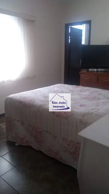 Casa com 3 quartos à venda, 184m2 em Jardim São Nicolau, Sao Joao Da Boa Vista - SP - imagem 7 Foto 7 de Casa com 3 quartos à venda, 184m2 em Jardim São Nicolau, Sao Joao Da Boa Vista - SP