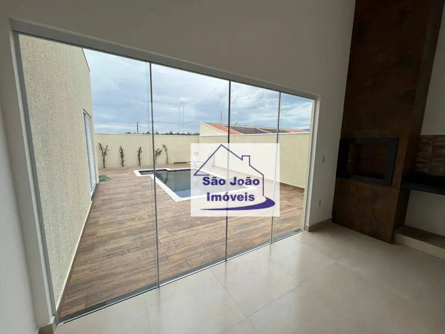 Casa com 3 quartos à venda, 300m2 em Sao Joao Da Boa Vista - SP - imagem 7 Foto 7 de Casa com 3 quartos à venda, 300m2 em Sao Joao Da Boa Vista - SP