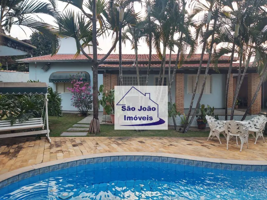 Chácara com 4 quartos à venda, 1100m2 em Solário da Mantiqueira, Sao Joao Da Boa Vista - SP - imagem 4 Foto 4 de Chácara com 4 quartos à venda, 1100m2 em Solário da Mantiqueira, Sao Joao Da Boa Vista - SP