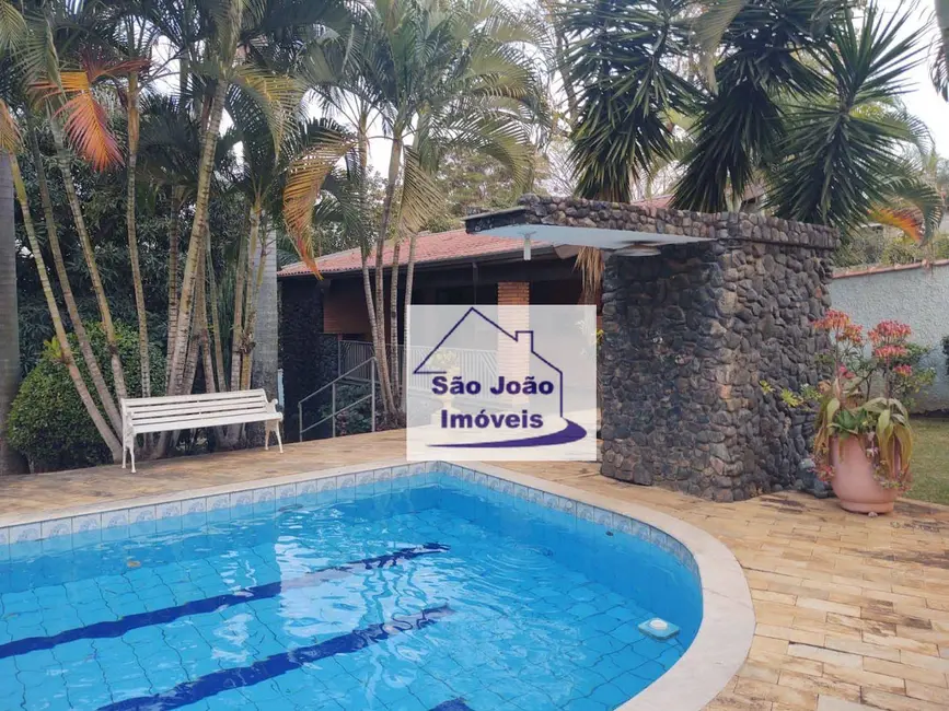 Chácara com 4 quartos à venda, 1100m2 em Solário da Mantiqueira, Sao Joao Da Boa Vista - SP - imagem 3 Foto 3 de Chácara com 4 quartos à venda, 1100m2 em Solário da Mantiqueira, Sao Joao Da Boa Vista - SP