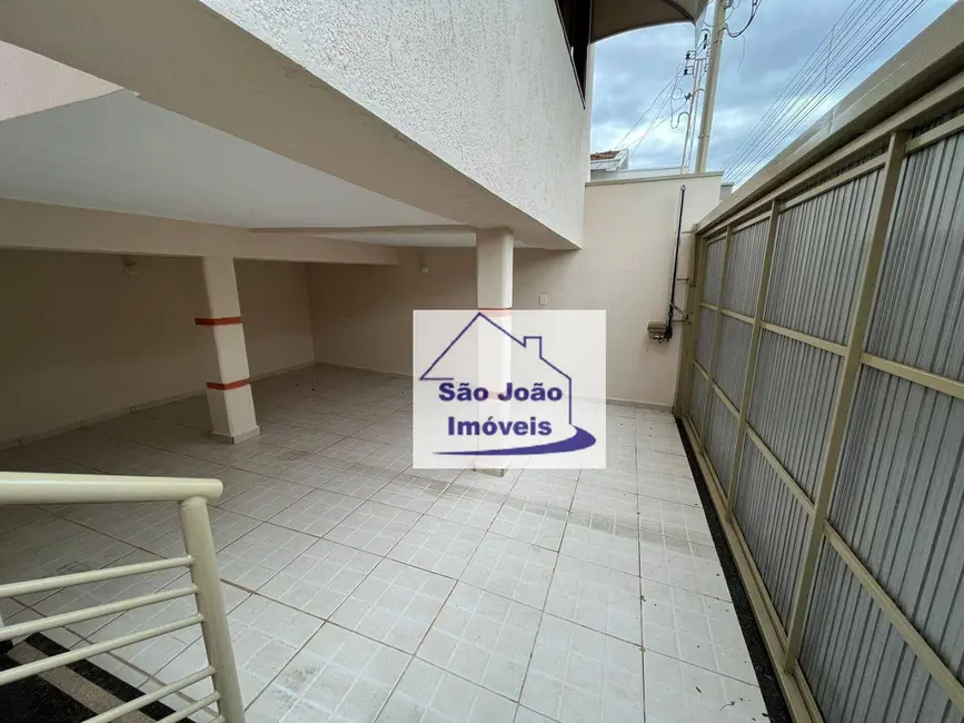Foto 2 de Casa com 4 quartos à venda, 300m2 em São Lázaro, Sao Joao Da Boa Vista - SP