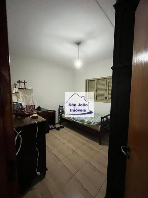 Foto 9 de Casa com 4 quartos à venda, 300m2 em São Lázaro, Sao Joao Da Boa Vista - SP