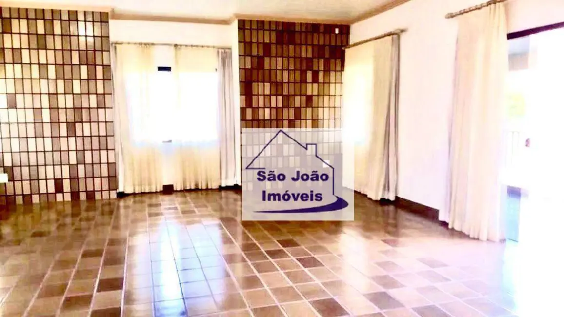 Casa com 4 quartos à venda, 600m2 em Jardim Bela Vista, Sao Joao Da Boa Vista - SP - imagem 3 Foto 3 de Casa com 4 quartos à venda, 600m2 em Jardim Bela Vista, Sao Joao Da Boa Vista - SP