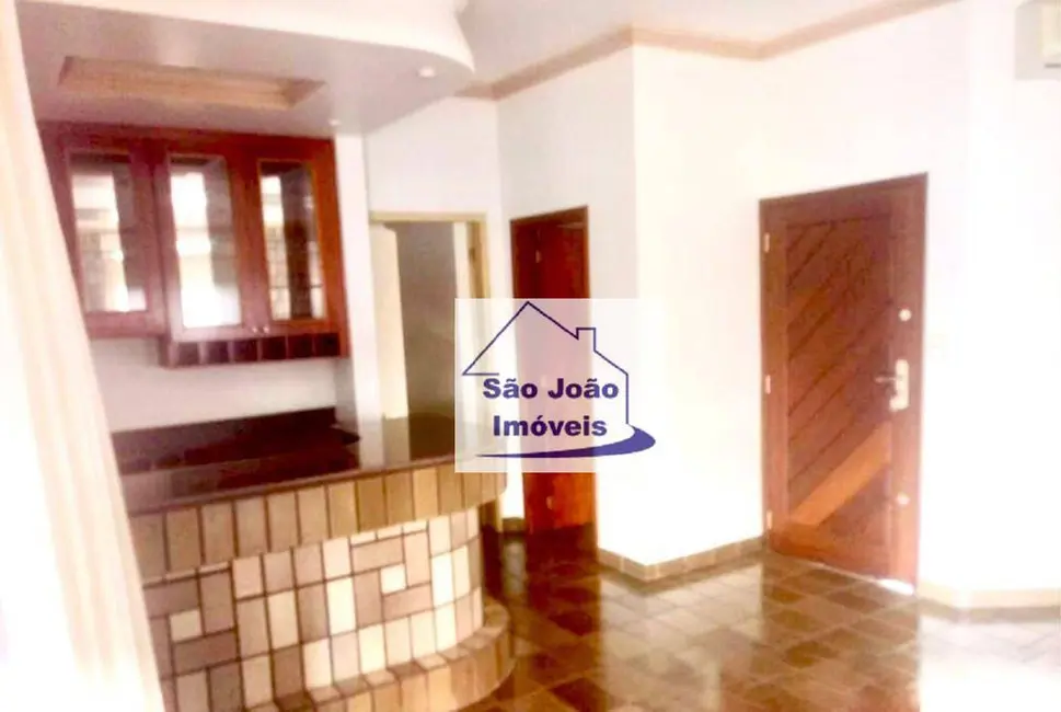 Casa com 4 quartos à venda, 600m2 em Jardim Bela Vista, Sao Joao Da Boa Vista - SP - imagem 4 Foto 4 de Casa com 4 quartos à venda, 600m2 em Jardim Bela Vista, Sao Joao Da Boa Vista - SP