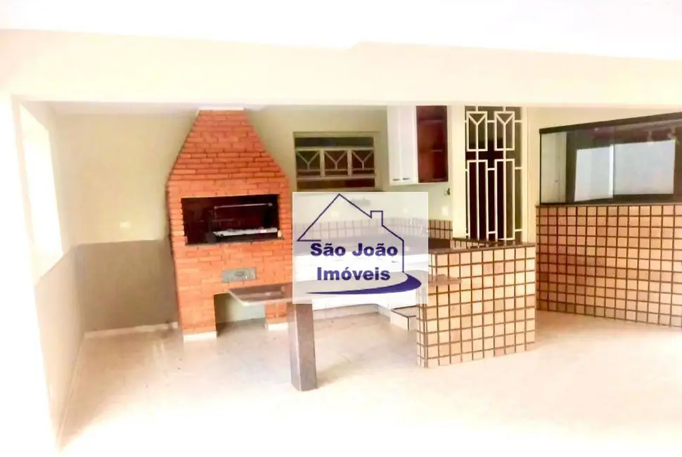 Casa com 4 quartos à venda, 600m2 em Jardim Bela Vista, Sao Joao Da Boa Vista - SP - imagem 5 Foto 5 de Casa com 4 quartos à venda, 600m2 em Jardim Bela Vista, Sao Joao Da Boa Vista - SP