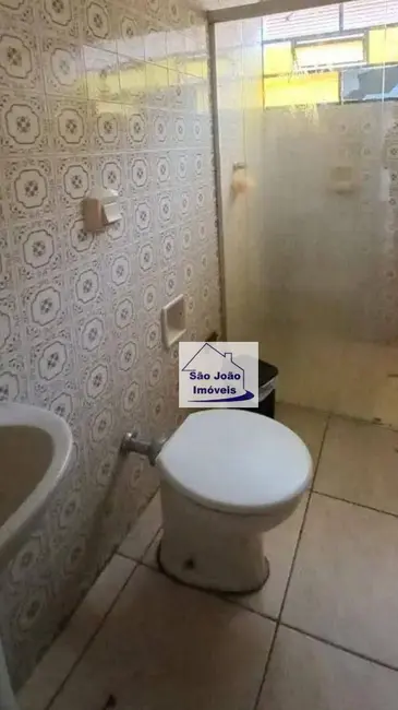 Casa com 2 quartos à venda, 170m2 em Vila Fleming, Sao Joao Da Boa Vista - SP - imagem 3 Foto 3 de Casa com 2 quartos à venda, 170m2 em Vila Fleming, Sao Joao Da Boa Vista - SP