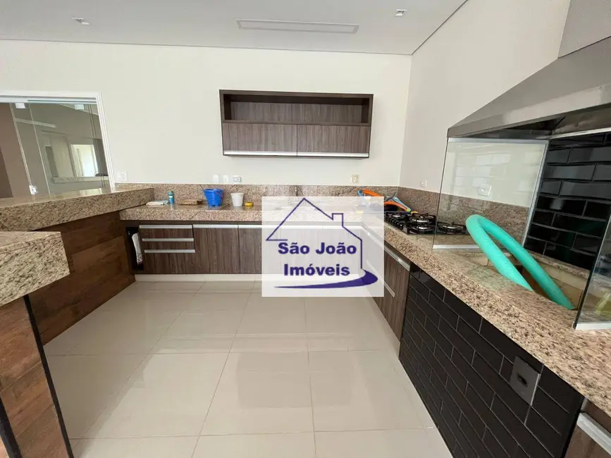 Foto 4 de Casa com 4 quartos à venda, 450m2 em Jardim Recanto do Bosque, Sao Joao Da Boa Vista - SP