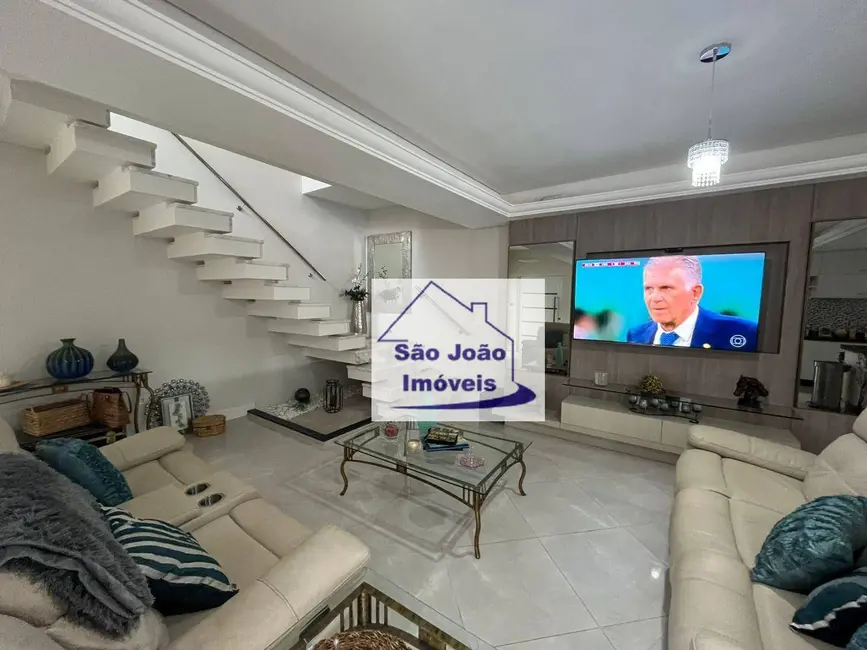 Foto 3 de Casa com 3 quartos à venda, 308m2 em Vila Tenente Vasconcelos, Sao Joao Da Boa Vista - SP