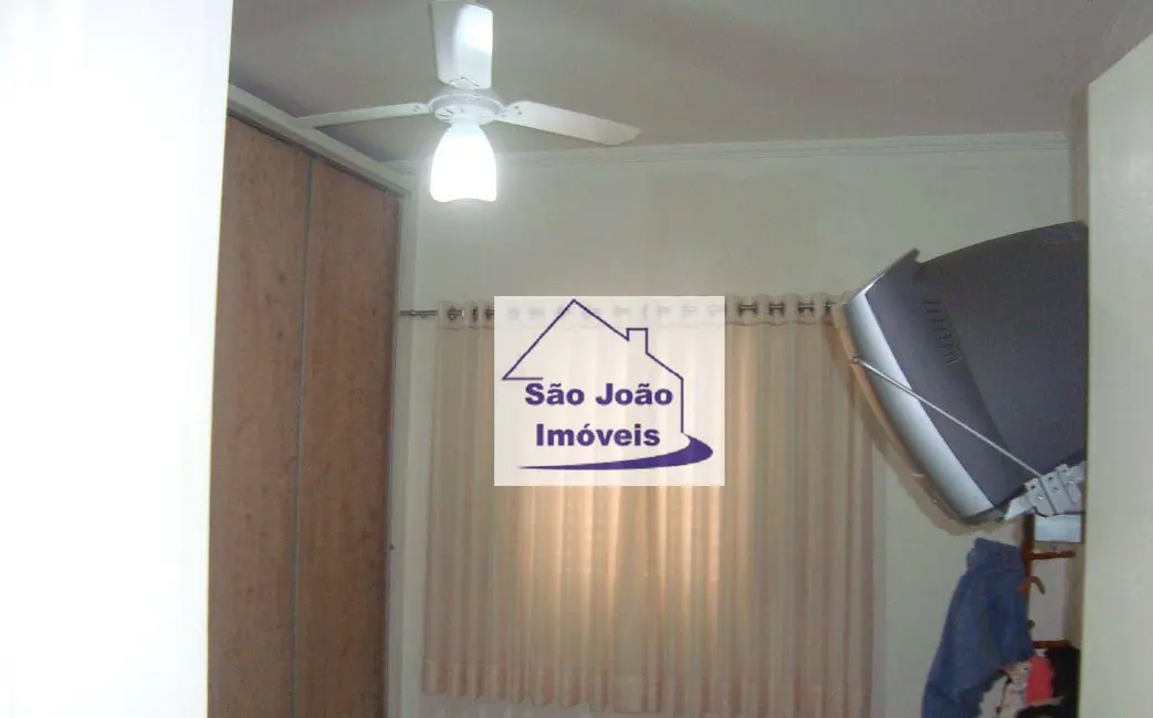 Casa com 2 quartos à venda, 319m2 em Jardim dos Reis, Sao Joao Da Boa Vista - SP - imagem 3 Foto 3 de Casa com 2 quartos à venda, 319m2 em Jardim dos Reis, Sao Joao Da Boa Vista - SP