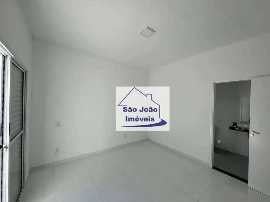 Casa com 3 quartos à venda, 300m2 em Jardim Monte Verde, Sao Joao Da Boa Vista - SP - imagem 7 Foto 7 de Casa com 3 quartos à venda, 300m2 em Jardim Monte Verde, Sao Joao Da Boa Vista - SP